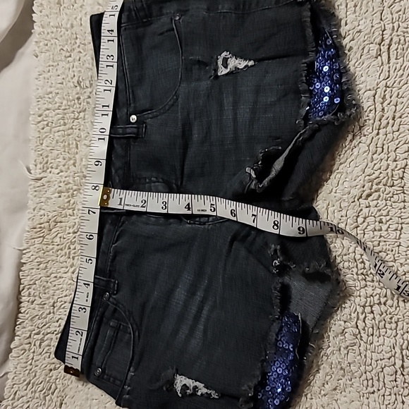 Y2K low waisted Micro Short SEQUIN pocket detail low waisted vintage retro cut - Picture 9 of 11